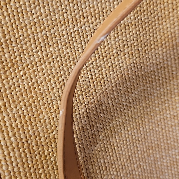 Etienne Aigner woven purse - Picture 10 of 10